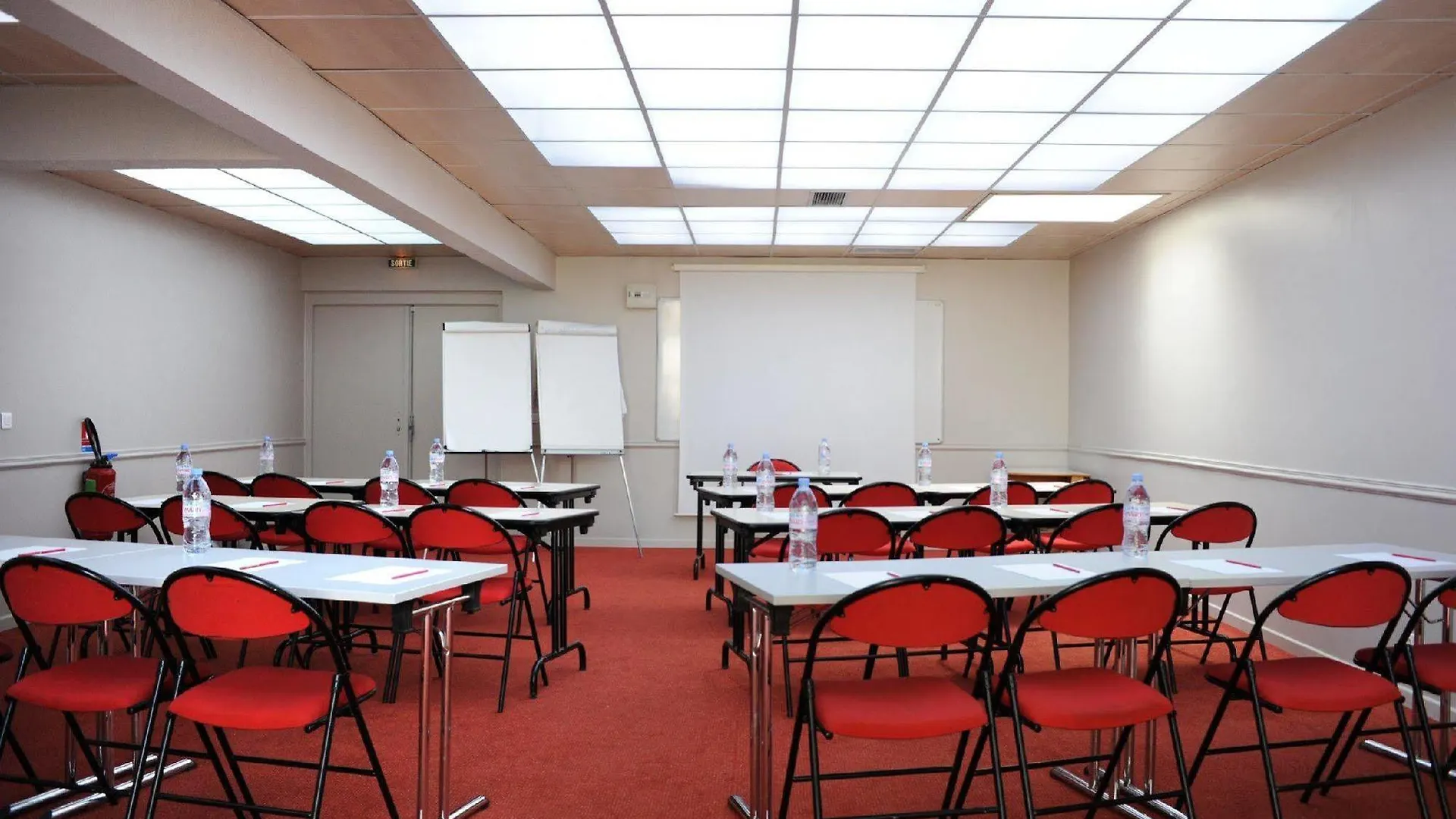 אקס-אן-פרובאנס Appart Hotel Odalys City Aix En Provence Les Floridianes 4*,  צרפת