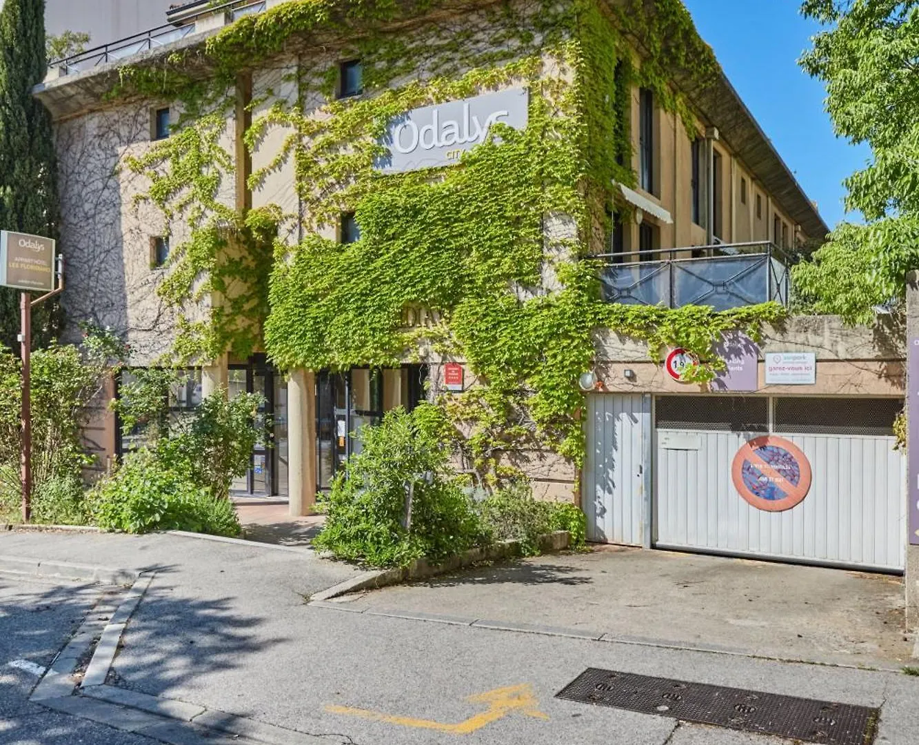 Appart Hotel Odalys City Aix En Provence Les Floridianes Aix-en-Provence