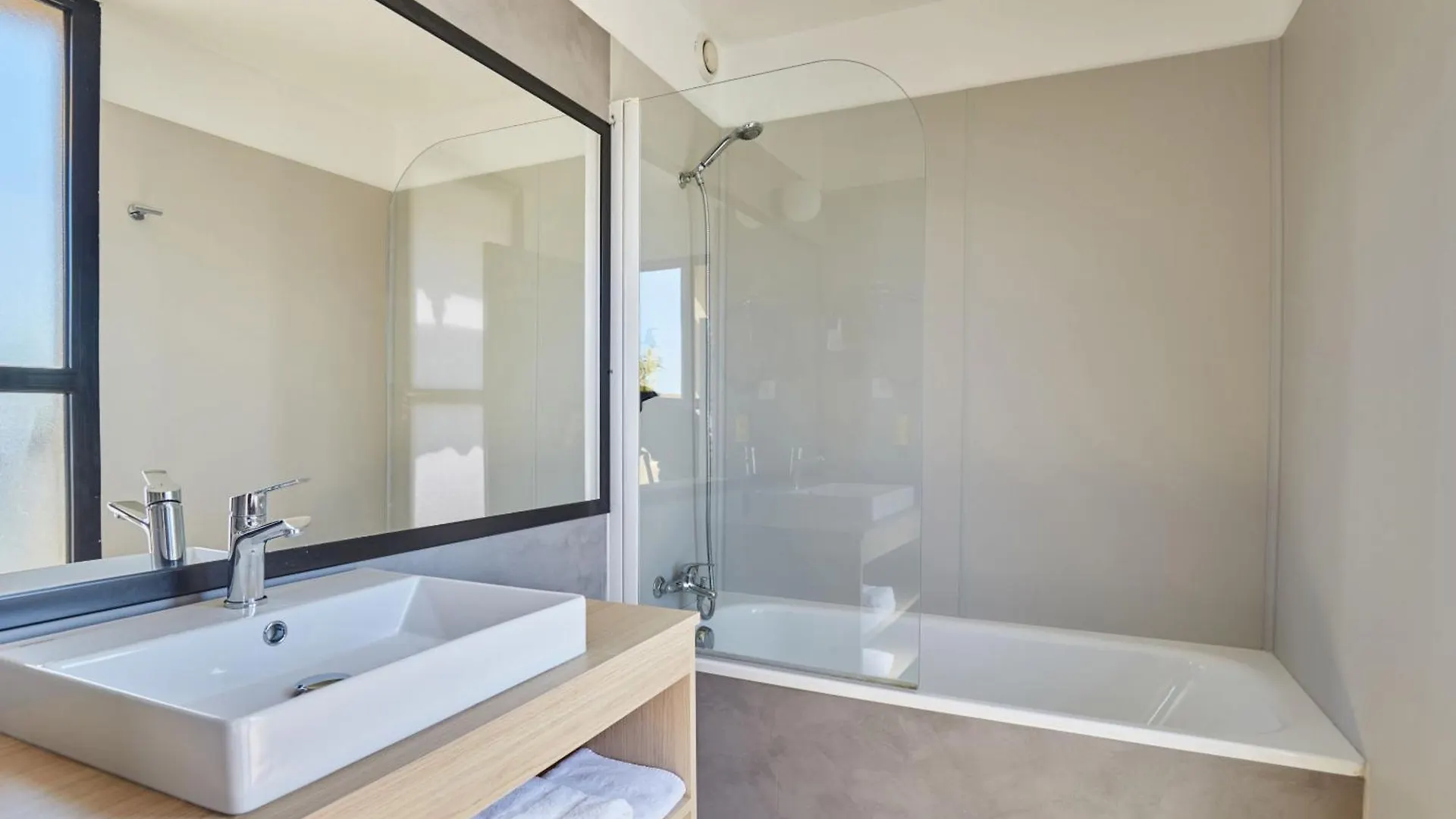 Appart Hotel Odalys City Aix En Provence Les Floridianes Aix-en-Provence