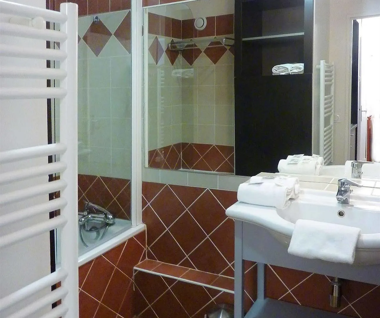 ****  Appart Hotel Odalys City Aix En Provence Les Floridianes Aix-en-Provence Frankrike